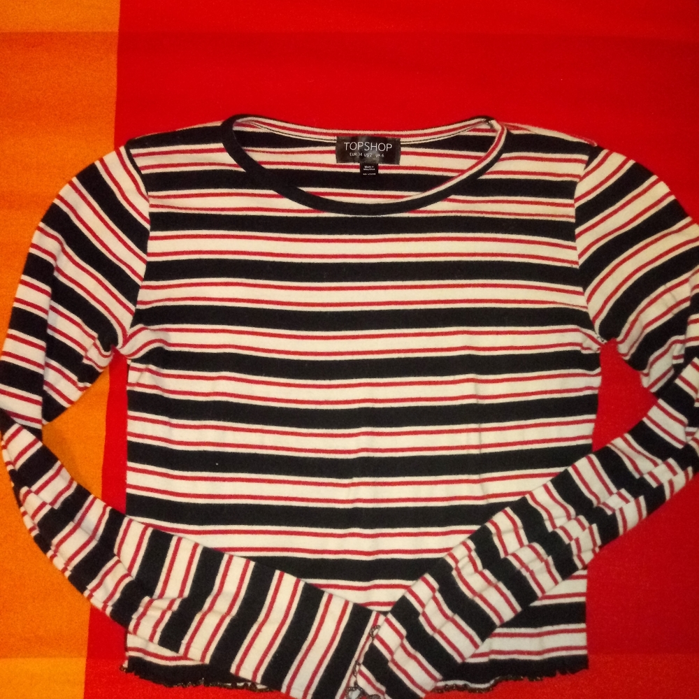 Cropped long sleeve